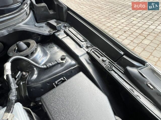 Черный Киа Рио, объемом двигателя 1.59 л и пробегом 160 тыс. км за 8200 $, фото 8 на Automoto.ua