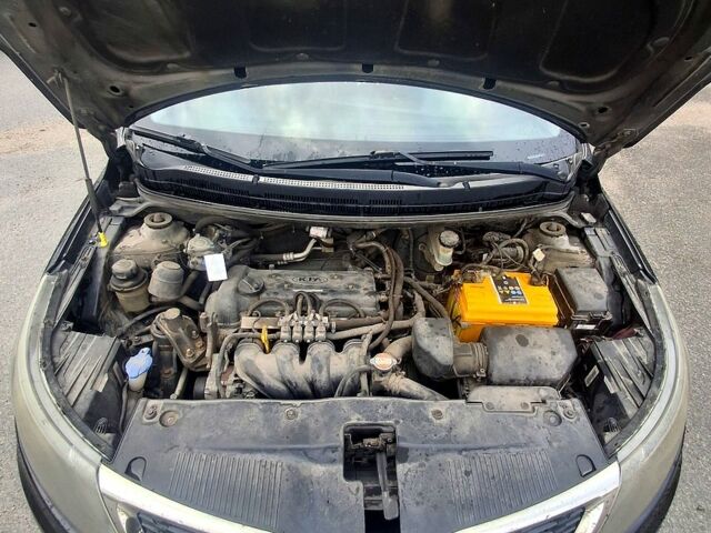 Черный Киа Рио, объемом двигателя 1.4 л и пробегом 197 тыс. км за 7000 $, фото 8 на Automoto.ua