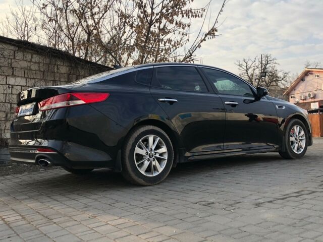 Черный Киа Рио, объемом двигателя 24 л и пробегом 110 тыс. км за 11500 $, фото 5 на Automoto.ua