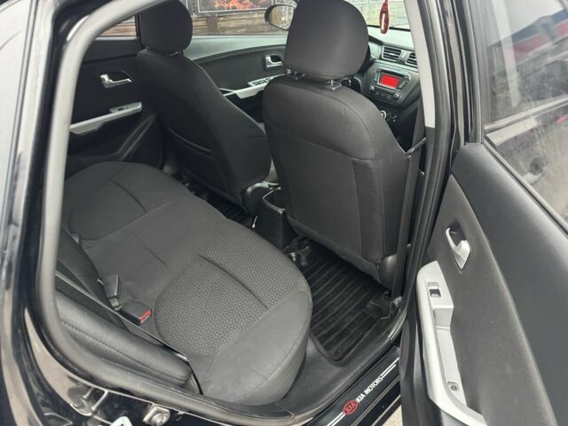 Черный Киа Рио, объемом двигателя 1.6 л и пробегом 178 тыс. км за 8200 $, фото 13 на Automoto.ua