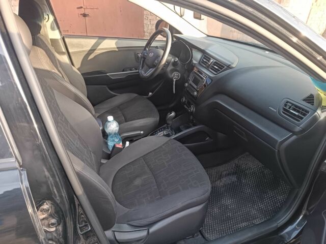 Черный Киа Рио, объемом двигателя 1.6 л и пробегом 180 тыс. км за 8200 $, фото 8 на Automoto.ua