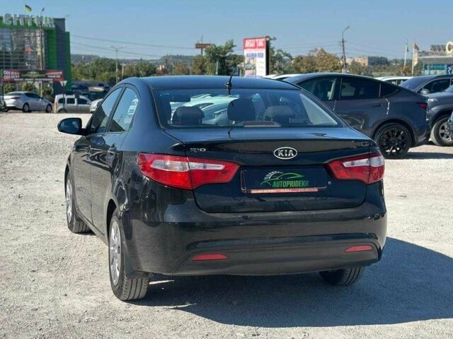 Чорний Кіа Ріо, об'ємом двигуна 1.4 л та пробігом 53 тис. км за 8933 $, фото 3 на Automoto.ua