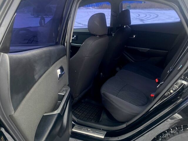 Черный Киа Рио, объемом двигателя 1.6 л и пробегом 25000 тыс. км за 6900 $, фото 7 на Automoto.ua