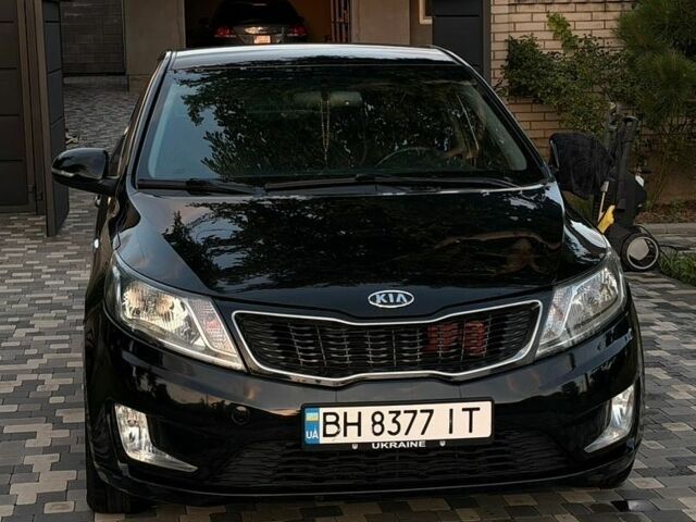 Чорний Кіа Ріо, об'ємом двигуна 1.6 л та пробігом 104 тис. км за 8500 $, фото 20 на Automoto.ua
