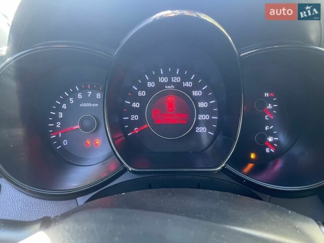 Чорний Кіа Ріо, об'ємом двигуна 1.59 л та пробігом 274 тис. км за 7500 $, фото 8 на Automoto.ua