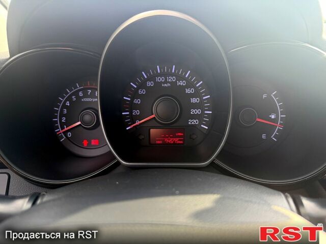 Чорний Кіа Ріо, об'ємом двигуна 1.4 л та пробігом 74 тис. км за 9100 $, фото 3 на Automoto.ua