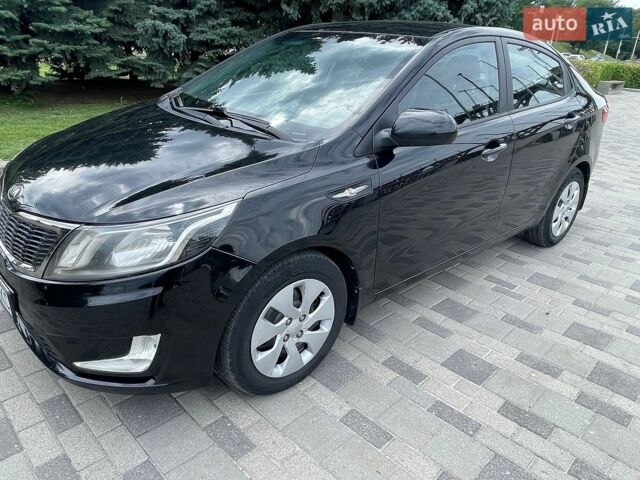 Черный Киа Рио, объемом двигателя 1.4 л и пробегом 89 тыс. км за 8300 $, фото 12 на Automoto.ua