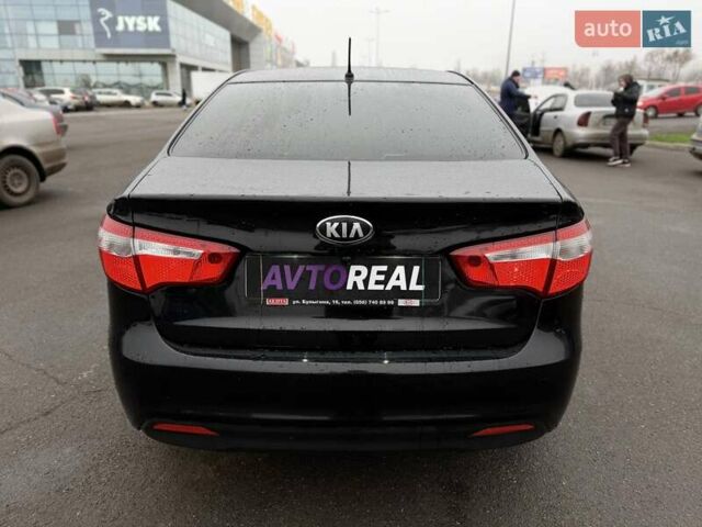 Черный Киа Рио, объемом двигателя 1.4 л и пробегом 220 тыс. км за 8200 $, фото 22 на Automoto.ua