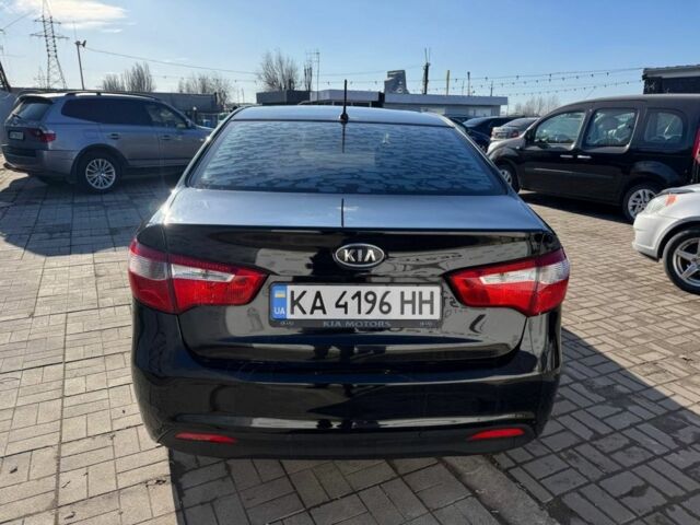 Черный Киа Рио, объемом двигателя 1.4 л и пробегом 214 тыс. км за 7700 $, фото 5 на Automoto.ua