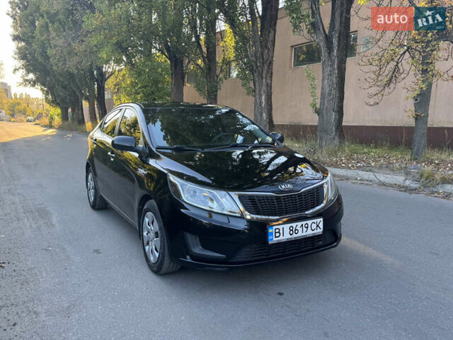 Черный Киа Рио, объемом двигателя 1.4 л и пробегом 135 тыс. км за 8000 $, фото 2 на Automoto.ua