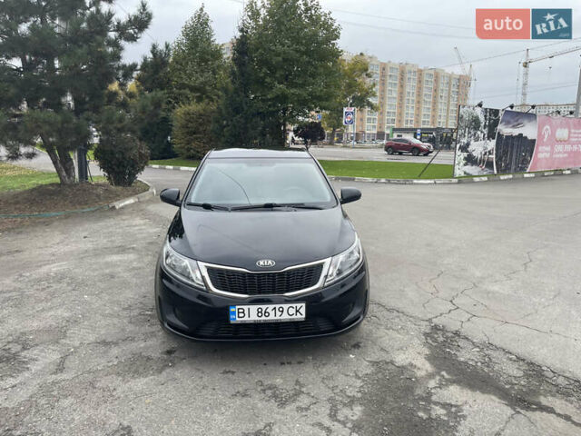 Черный Киа Рио, объемом двигателя 1.4 л и пробегом 136 тыс. км за 7700 $, фото 3 на Automoto.ua