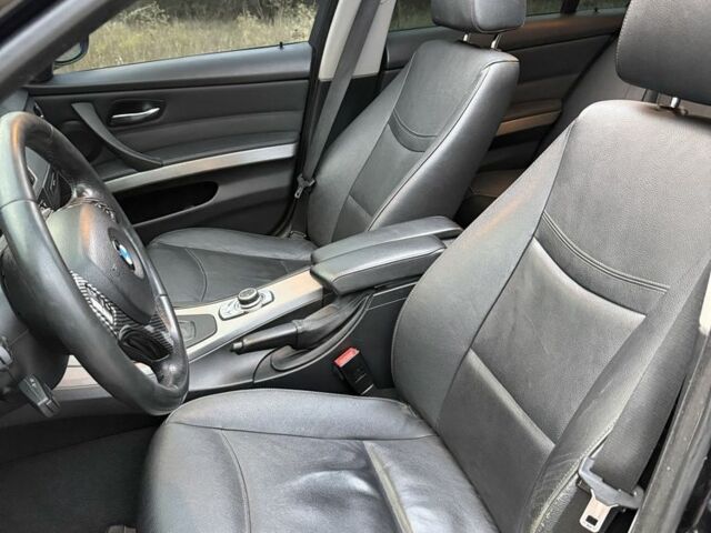 Черный Киа Рио, объемом двигателя 1.6 л и пробегом 61 тыс. км за 10300 $, фото 2 на Automoto.ua