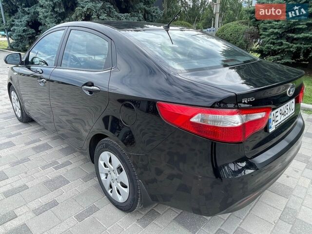 Черный Киа Рио, объемом двигателя 1.4 л и пробегом 89 тыс. км за 8300 $, фото 3 на Automoto.ua