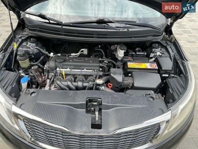 Черный Киа Рио, объемом двигателя 1.4 л и пробегом 89 тыс. км за 8300 $, фото 21 на Automoto.ua