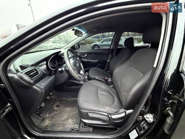 Черный Киа Рио, объемом двигателя 1.4 л и пробегом 220 тыс. км за 8200 $, фото 27 на Automoto.ua