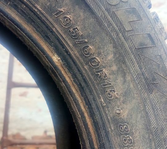 Чорний Кіа Ріо, об'ємом двигуна 1.6 л та пробігом 91 тис. км за 7800 $, фото 11 на Automoto.ua