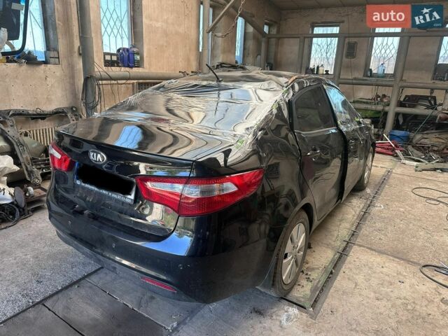 Черный Киа Рио, объемом двигателя 1.59 л и пробегом 105 тыс. км за 2700 $, фото 2 на Automoto.ua
