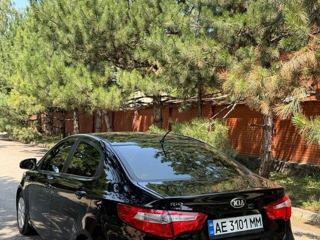 Чорний Кіа Ріо, об'ємом двигуна 1.59 л та пробігом 169 тис. км за 8999 $, фото 3 на Automoto.ua