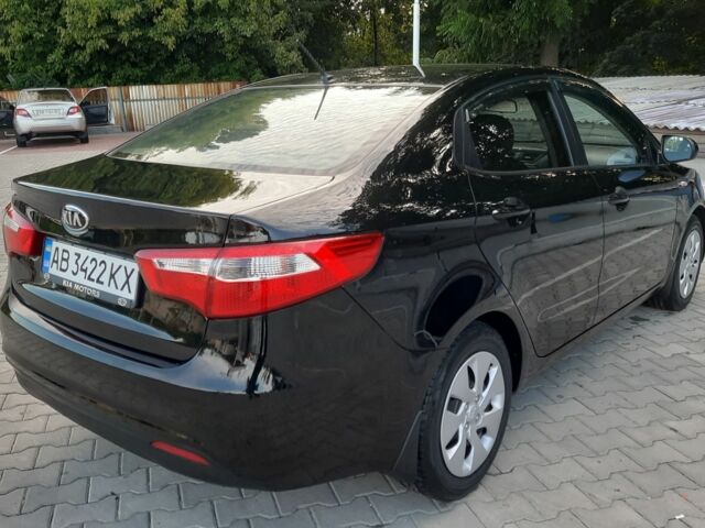 Черный Киа Рио, объемом двигателя 1.4 л и пробегом 121 тыс. км за 8300 $, фото 2 на Automoto.ua