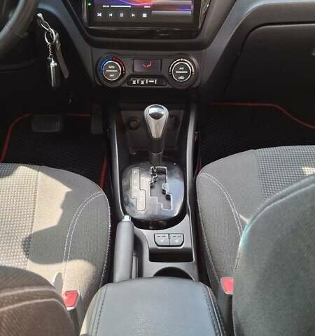 Черный Киа Рио, объемом двигателя 1.6 л и пробегом 130 тыс. км за 8750 $, фото 33 на Automoto.ua