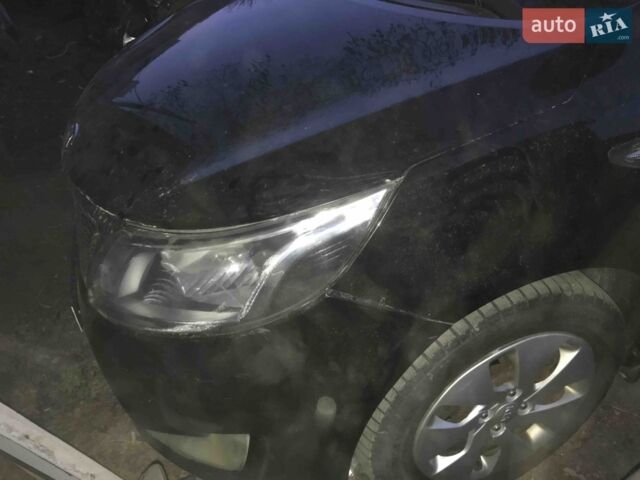 Черный Киа Рио, объемом двигателя 1.4 л и пробегом 102 тыс. км за 2600 $, фото 3 на Automoto.ua