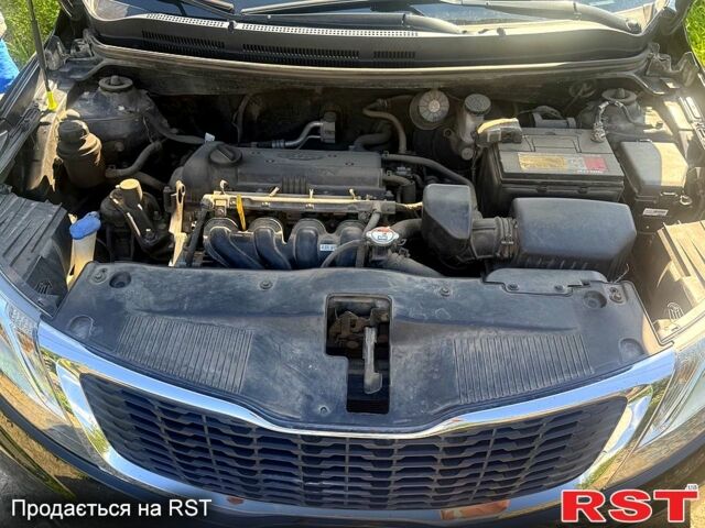 Черный Киа Рио, объемом двигателя 1.4 л и пробегом 109 тыс. км за 8100 $, фото 4 на Automoto.ua