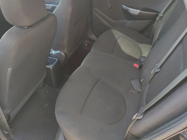 Черный Киа Рио, объемом двигателя 1.4 л и пробегом 186 тыс. км за 6800 $, фото 6 на Automoto.ua