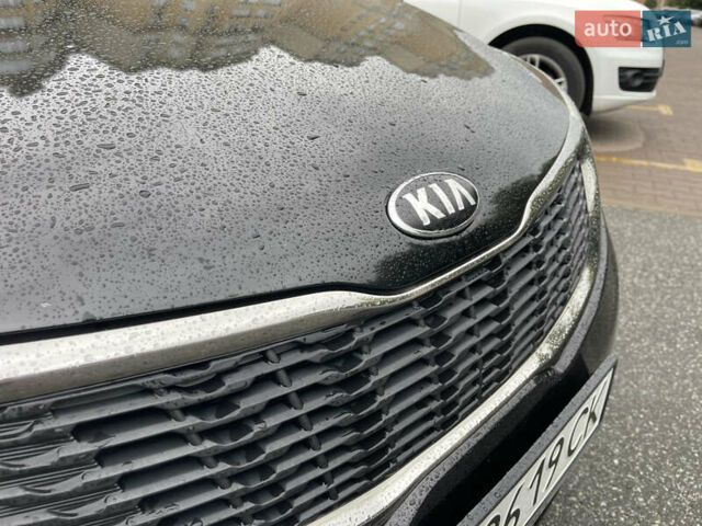 Чорний Кіа Ріо, об'ємом двигуна 1.4 л та пробігом 136 тис. км за 7950 $, фото 20 на Automoto.ua