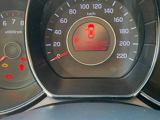 Чорний Кіа Ріо, об'ємом двигуна 1.59 л та пробігом 87 тис. км за 9499 $, фото 10 на Automoto.ua