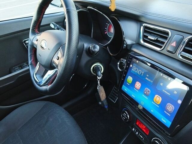 Чорний Кіа Ріо, об'ємом двигуна 1.59 л та пробігом 99 тис. км за 8800 $, фото 25 на Automoto.ua