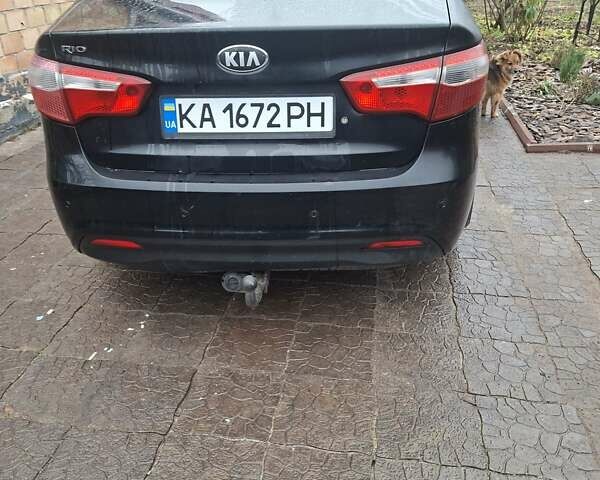 Чорний Кіа Ріо, об'ємом двигуна 1.59 л та пробігом 320 тис. км за 6500 $, фото 3 на Automoto.ua