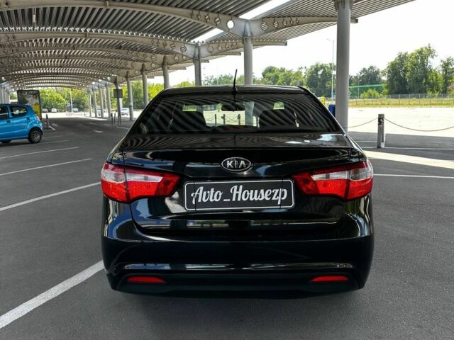 Черный Киа Рио, объемом двигателя 0 л и пробегом 97 тыс. км за 4994 $, фото 4 на Automoto.ua