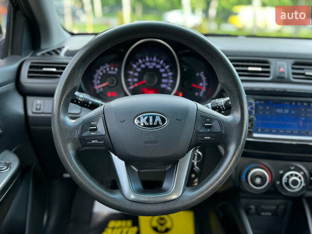 Черный Киа Рио, объемом двигателя 1.4 л и пробегом 141 тыс. км за 7990 $, фото 13 на Automoto.ua