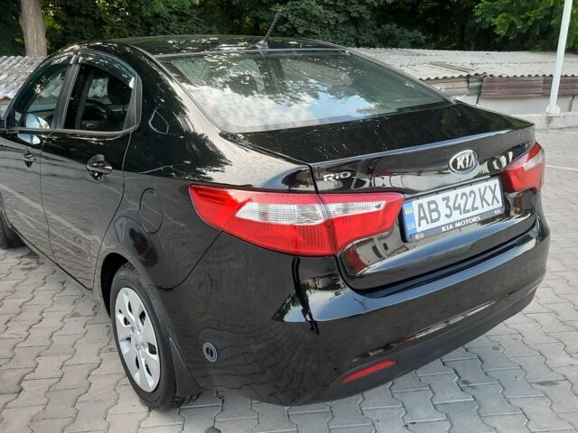 Черный Киа Рио, объемом двигателя 1.4 л и пробегом 121 тыс. км за 8300 $, фото 3 на Automoto.ua