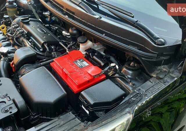 Черный Киа Рио, объемом двигателя 1.4 л и пробегом 121 тыс. км за 8600 $, фото 25 на Automoto.ua