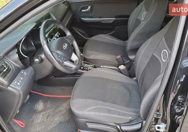 Черный Киа Рио, объемом двигателя 1.6 л и пробегом 130 тыс. км за 8750 $, фото 28 на Automoto.ua