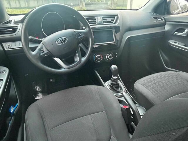 Черный Киа Рио, объемом двигателя 1.4 л и пробегом 141 тыс. км за 7200 $, фото 9 на Automoto.ua
