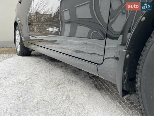 Черный Киа Рио, объемом двигателя 1.4 л и пробегом 124 тыс. км за 9350 $, фото 54 на Automoto.ua
