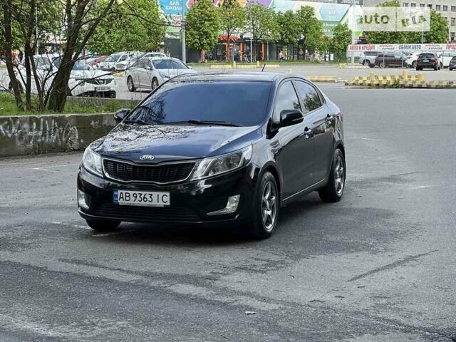 Чорний Кіа Ріо, об'ємом двигуна 0 л та пробігом 213 тис. км за 7800 $, фото 2 на Automoto.ua