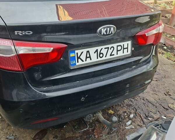 Чорний Кіа Ріо, об'ємом двигуна 1.59 л та пробігом 320 тис. км за 6500 $, фото 4 на Automoto.ua