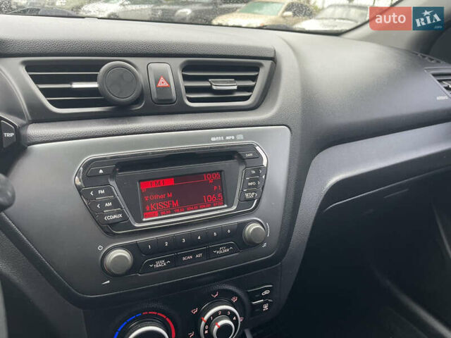 Чорний Кіа Ріо, об'ємом двигуна 1.4 л та пробігом 136 тис. км за 7950 $, фото 33 на Automoto.ua