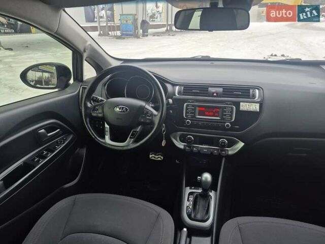 Черный Киа Рио, объемом двигателя 1.4 л и пробегом 66 тыс. км за 11950 $, фото 64 на Automoto.ua