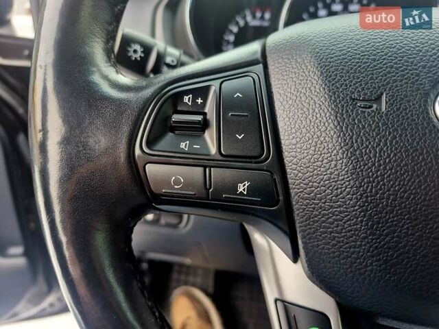 Черный Киа Рио, объемом двигателя 1.4 л и пробегом 66 тыс. км за 11950 $, фото 40 на Automoto.ua