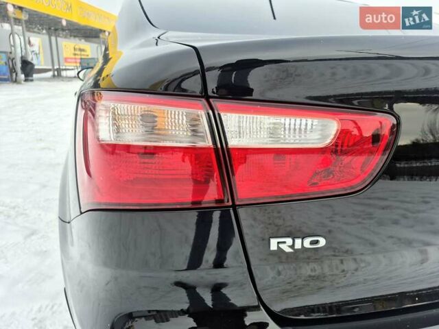 Черный Киа Рио, объемом двигателя 1.4 л и пробегом 66 тыс. км за 11950 $, фото 17 на Automoto.ua