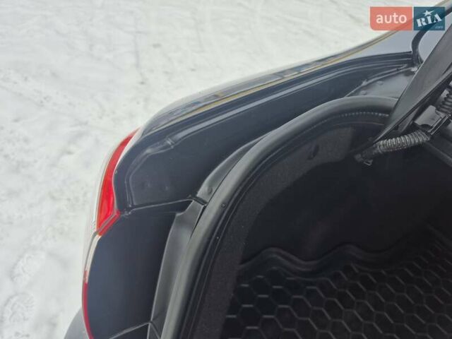 Черный Киа Рио, объемом двигателя 1.4 л и пробегом 66 тыс. км за 11950 $, фото 67 на Automoto.ua