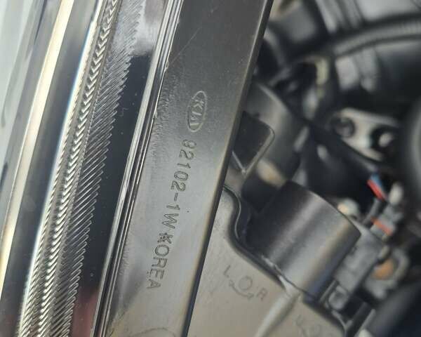 Черный Киа Рио, объемом двигателя 1.4 л и пробегом 66 тыс. км за 11950 $, фото 75 на Automoto.ua