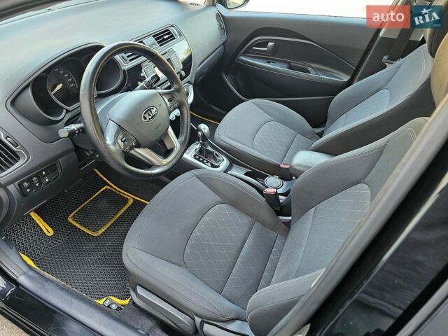 Черный Киа Рио, объемом двигателя 1.4 л и пробегом 91 тыс. км за 11500 $, фото 11 на Automoto.ua
