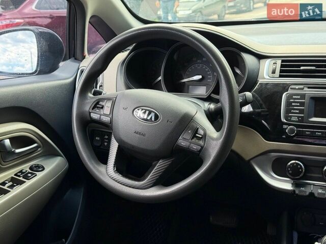 Чорний Кіа Ріо, об'ємом двигуна 1.59 л та пробігом 218 тис. км за 7500 $, фото 2 на Automoto.ua