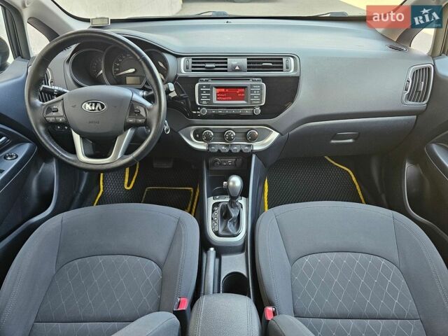 Черный Киа Рио, объемом двигателя 1.4 л и пробегом 91 тыс. км за 11500 $, фото 28 на Automoto.ua