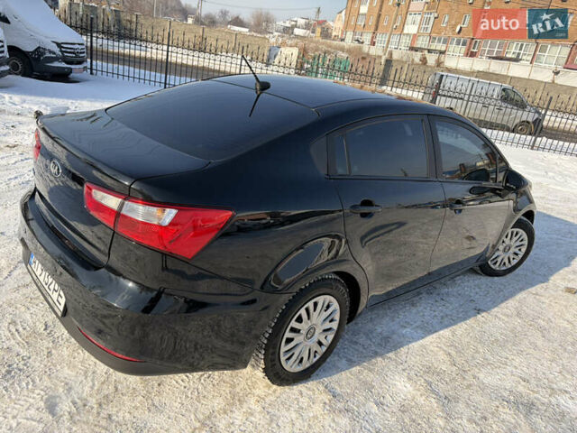 Черный Киа Рио, объемом двигателя 1.59 л и пробегом 180 тыс. км за 7999 $, фото 3 на Automoto.ua